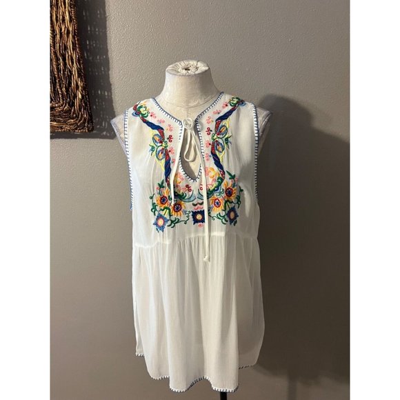 Anthropologie Chloe Oliver Gaila Faux Silk Embroidered Tunic Top Medium NWT - Picture 2 of 9